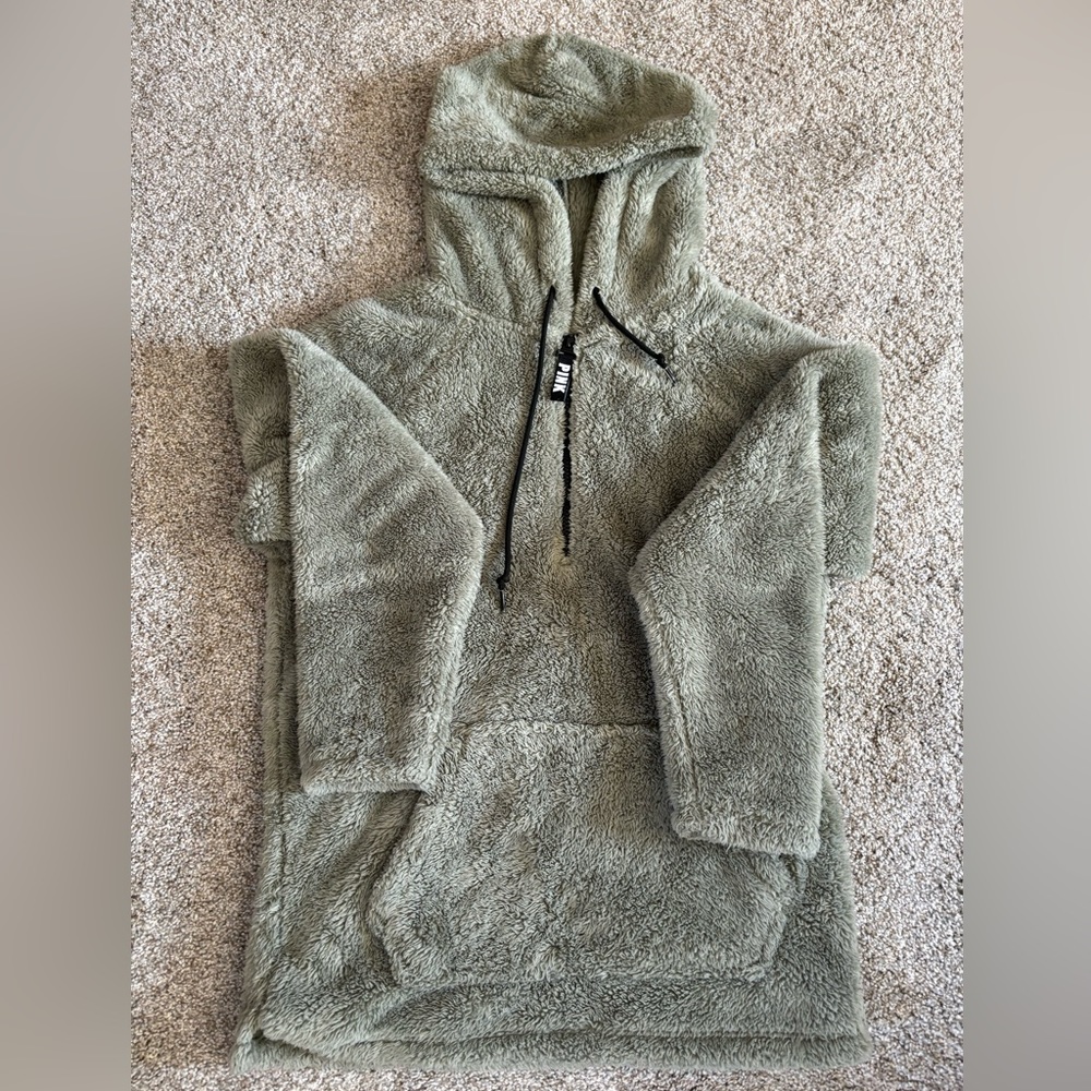 Grey Pullover Fluffy Hoodie